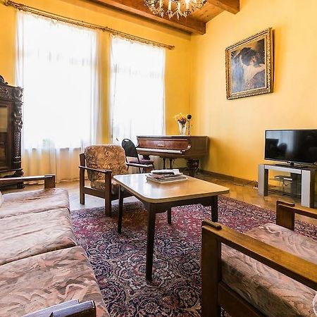 Hotel Royal Tbilisi Buitenkant foto