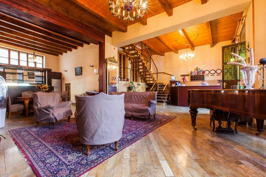 Hotel Royal Tbilisi Buitenkant foto