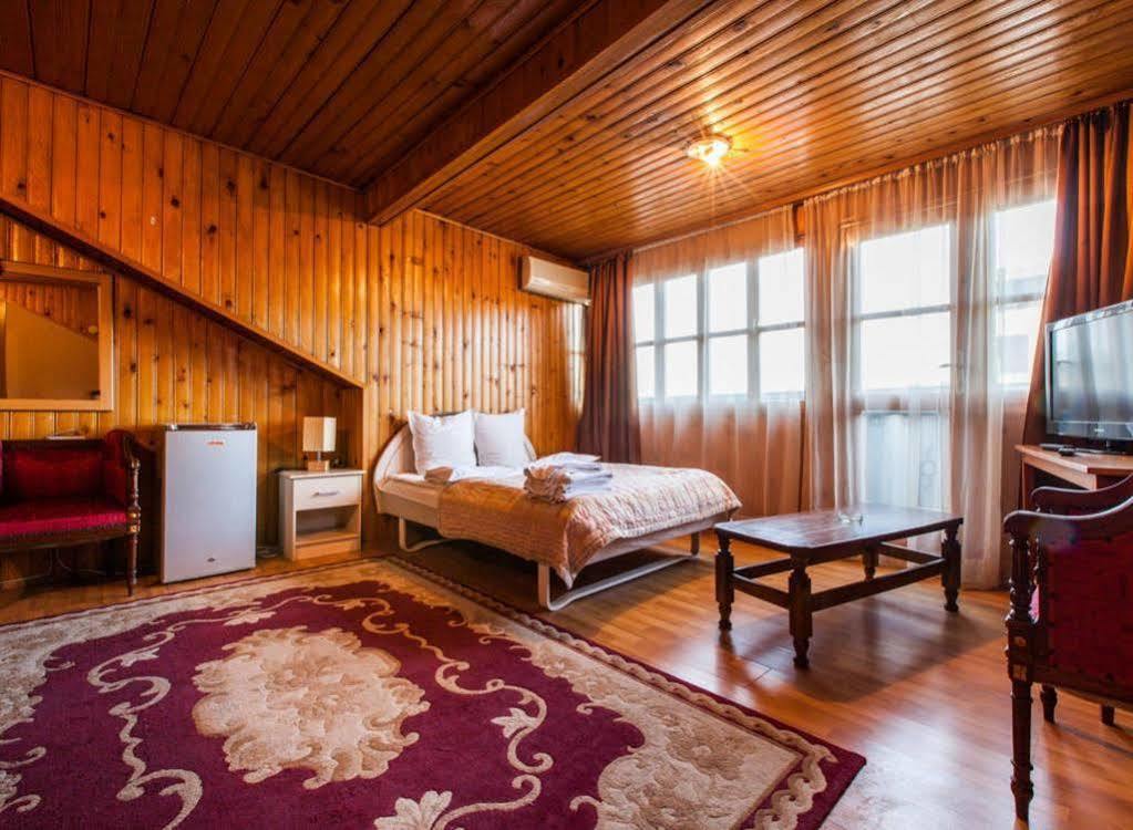 Hotel Royal Tbilisi Buitenkant foto